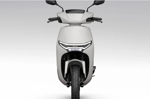 2 màu đen, trắng tối giản, tinh tế